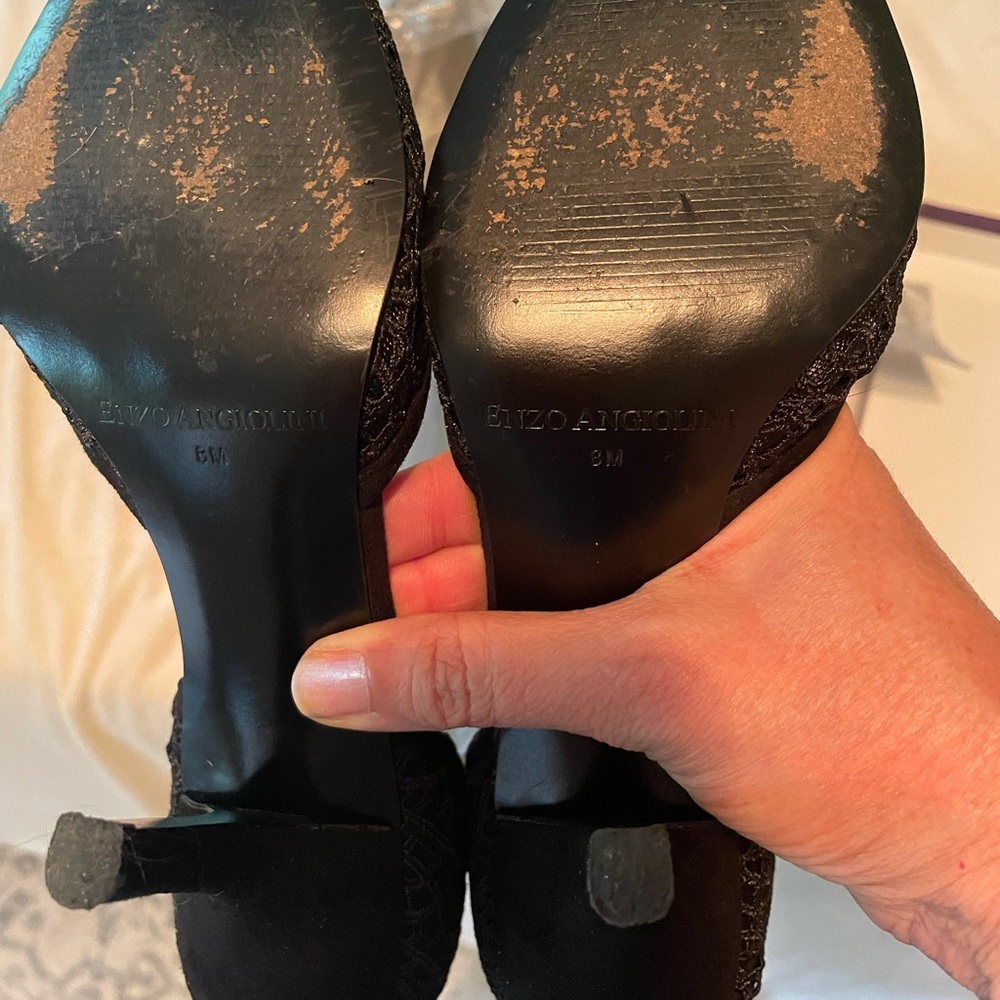 Cute black special occasion shoes, size 8. - Picture 5 of 5